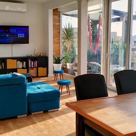 דירות סיינט פול ביי 110 Sq.M. Stunning Penthouse With Large Terrace מראה חיצוני תמונה